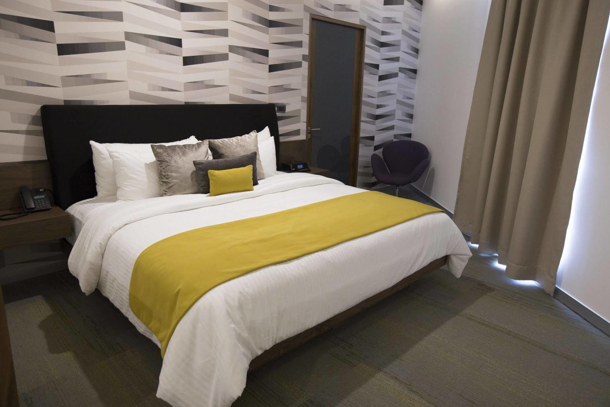 Hotel Belo Grand Морелия Экстерьер фото